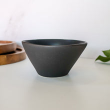  Earth Twist Bowl | Coal